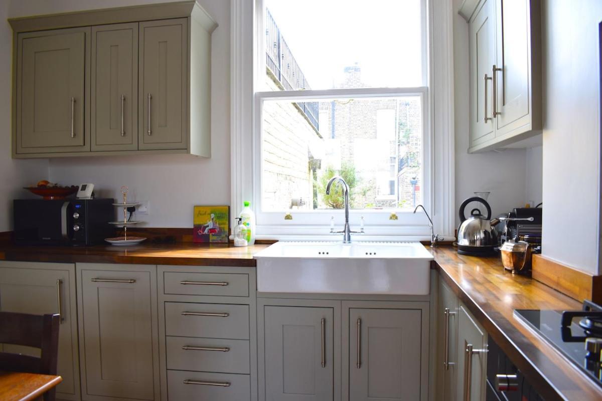 2 Bed Luxury Victorian In Zone 1 Appartement *